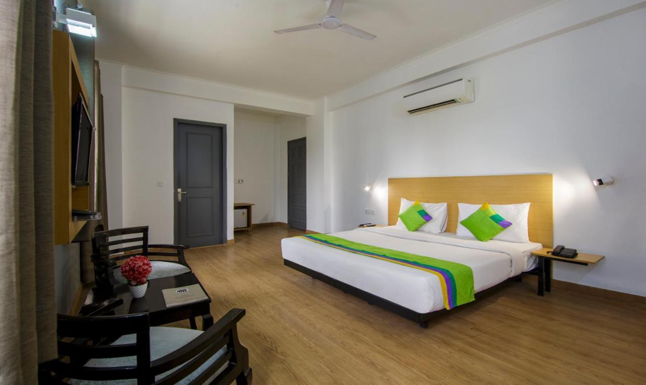 Treebo Noida Express Otel Dış mekan fotoğraf
