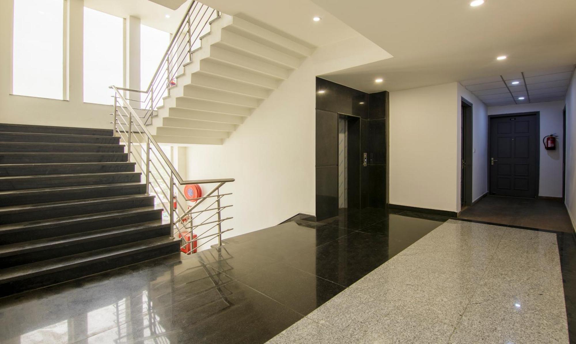 Treebo Noida Express Otel Dış mekan fotoğraf